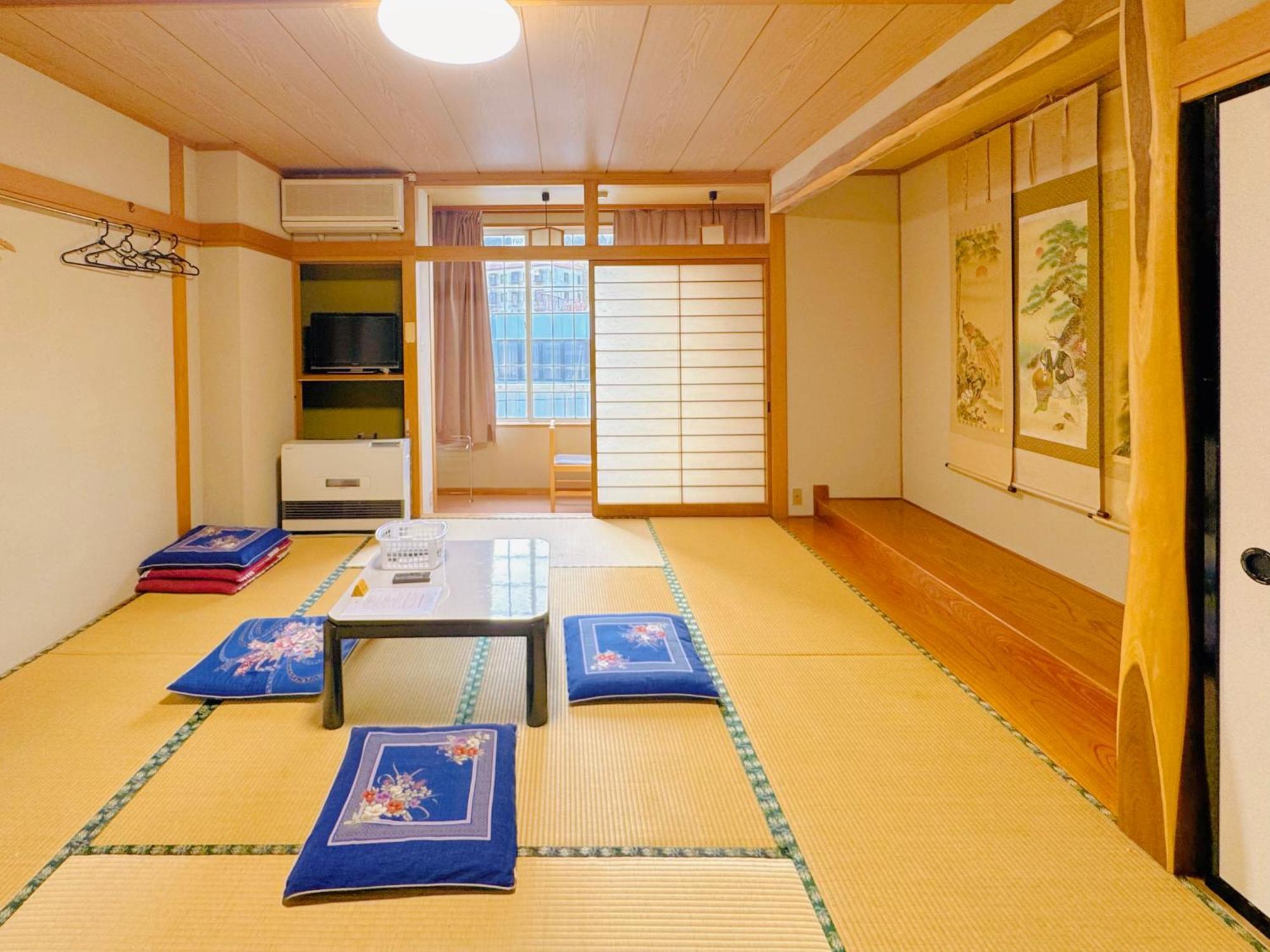 Snowhouse Memorie Hotel-石打丸山 Seki  Bagian luar foto