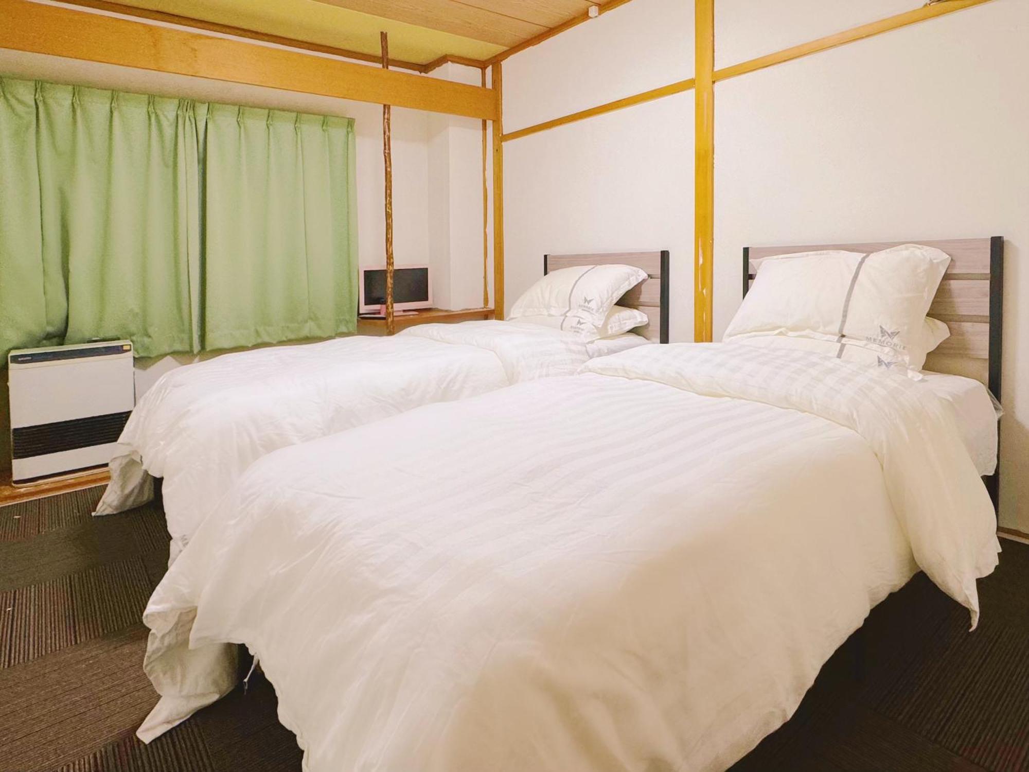 Snowhouse Memorie Hotel-石打丸山 Seki  Bagian luar foto