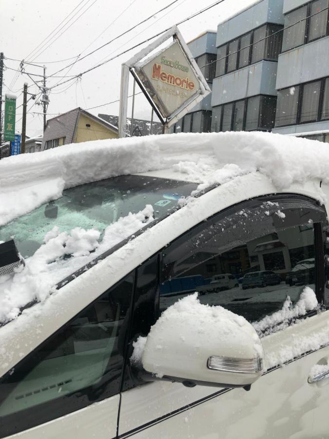Snowhouse Memorie Hotel-石打丸山 Seki  Bagian luar foto